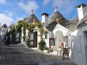 Puglia alberobello trulli