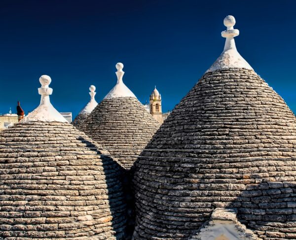 Matera and Itria Valleyy Alberobello trulli